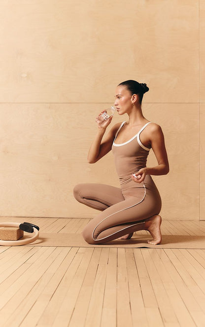https://mediahub.prettylittlething.com/cnp0550_mocha_xl_2