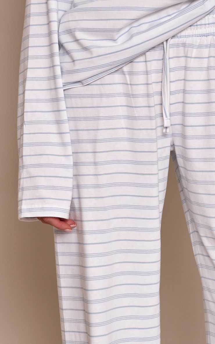 https://mediahub.prettylittlething.com/cnp0610_dusty%20blue_xl_3