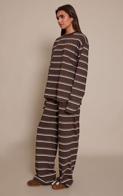 https://mediahub.prettylittlething.com/cnp0612_dark%20brown_xl_1