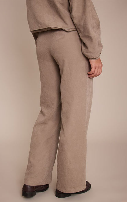 https://mediahub.prettylittlething.com/cnp0620_mushroom_xl_2