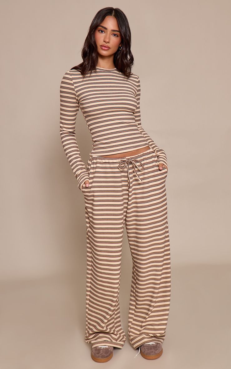 https://mediahub.prettylittlething.com/cnp0685_true%20beige_xl