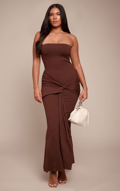 https://mediahub.prettylittlething.com/cnp0721_chocolate_xl