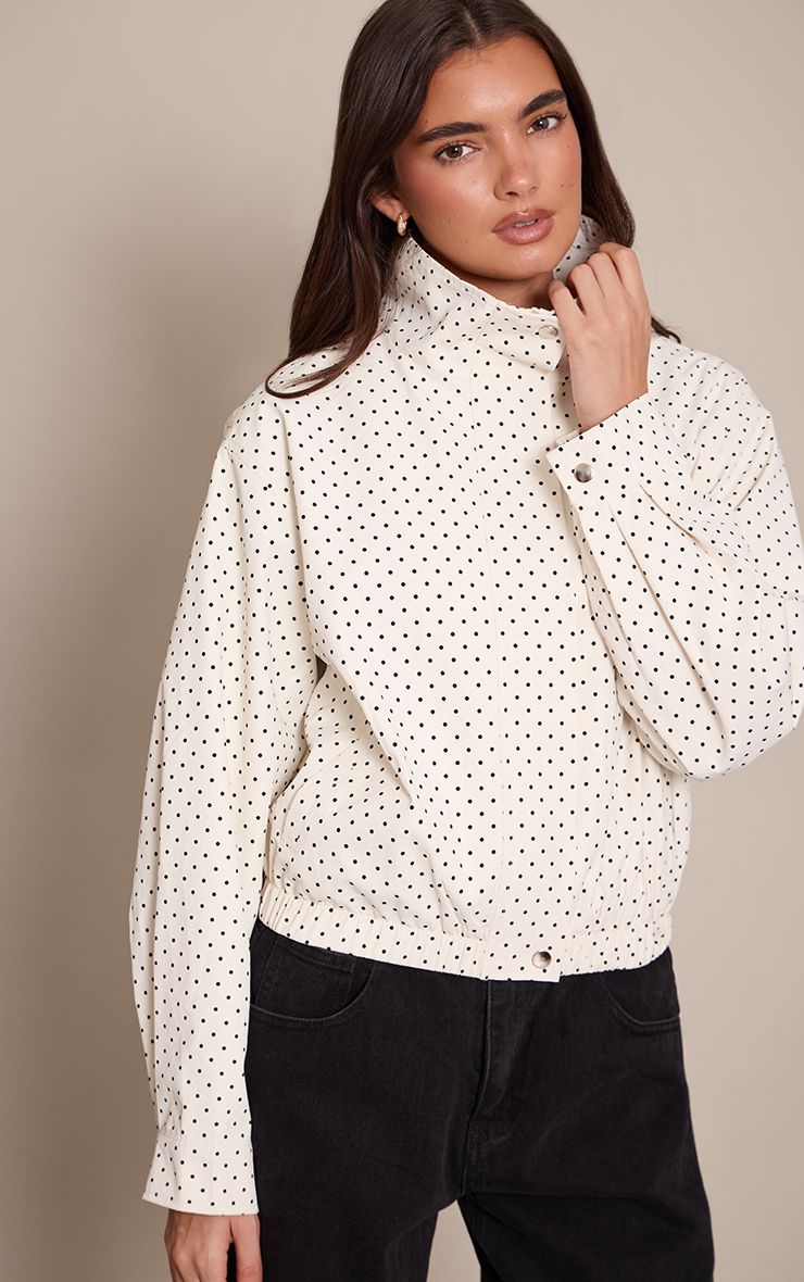 https://mediahub.prettylittlething.com/cnp0762_cream%20polka%20dot_xl