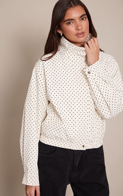https://mediahub.prettylittlething.com/cnp0762_cream%20polka%20dot_xl