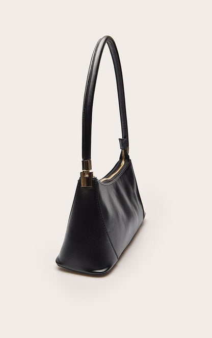 https://mediahub.prettylittlething.com/cnp0846_black_xl_2