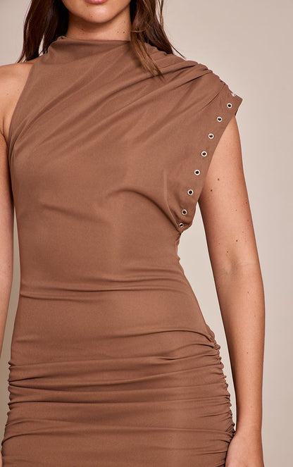 https://mediahub.prettylittlething.com/cnp0991_beige_xl_3