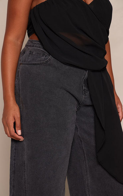 https://mediahub.prettylittlething.com/cnp1063_washed%20black_xl_3
