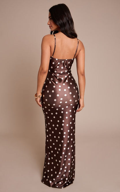 https://mediahub.prettylittlething.com/cnp1251_chocolate_xl_1