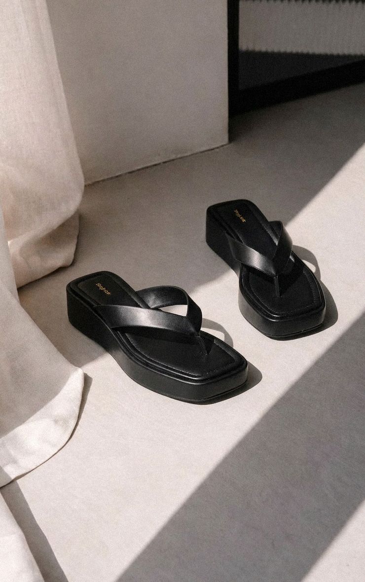 https://mediahub.prettylittlething.com/cnp1263_black_xl
