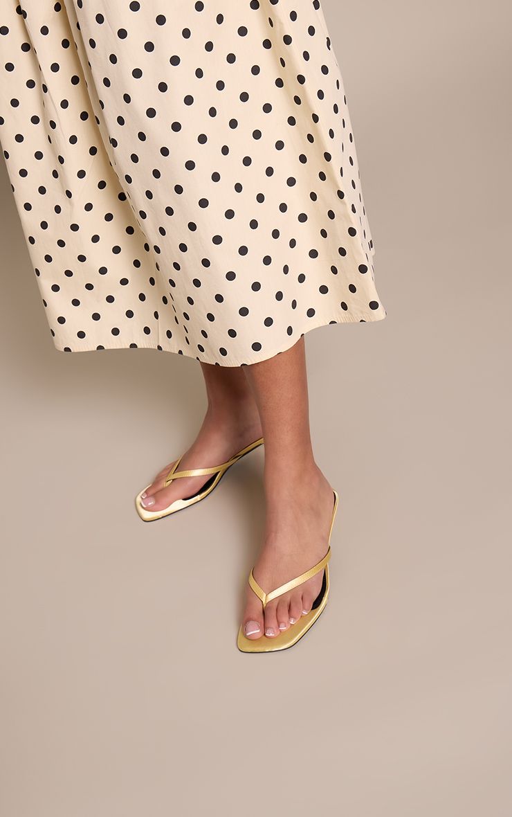 https://mediahub.prettylittlething.com/cnp1282_gold_xl