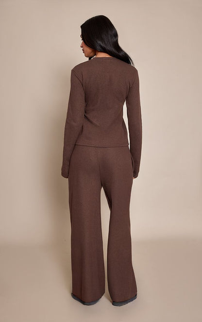 https://mediahub.prettylittlething.com/cnp1756_chocolate_xl_2