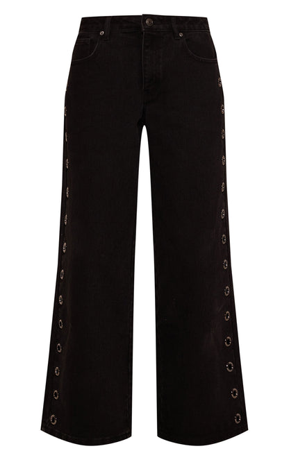 https://mediahub.prettylittlething.com/cnp1818_washed%20black_xl_4