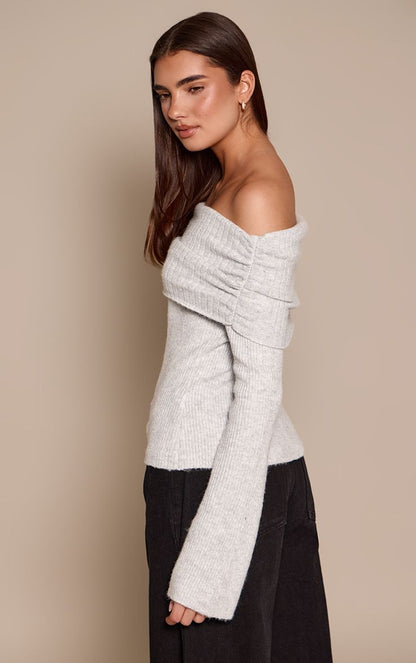 https://mediahub.prettylittlething.com/cnp2044_light%20grey_xl_1
