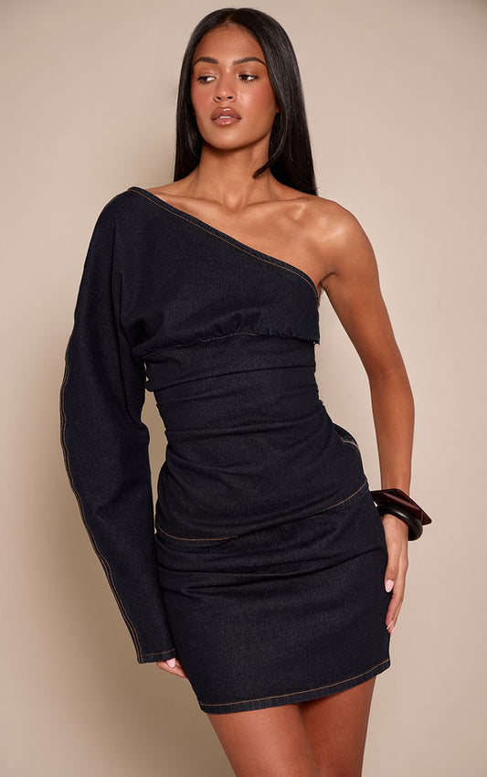 https://mediahub.prettylittlething.com/cnp2071_raw%20indigo%20wash_xl