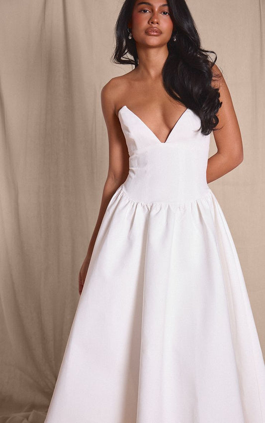 https://mediahub.prettylittlething.com/cnp2176_white_xl