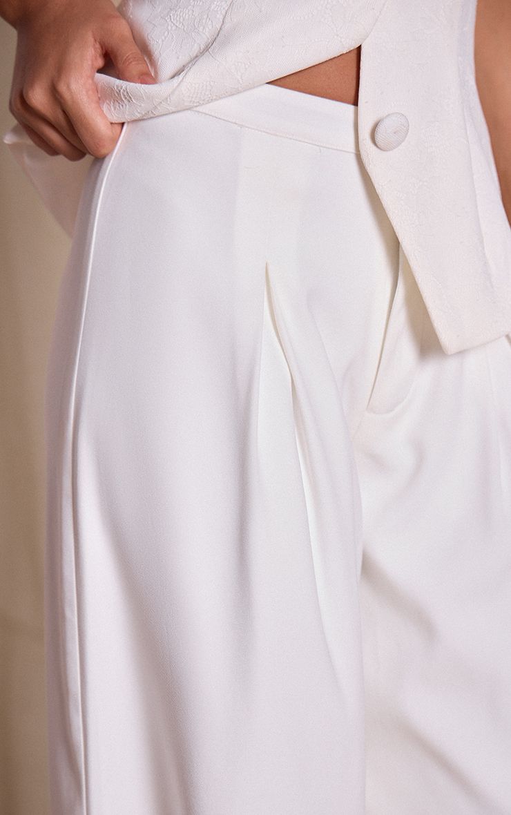 https://mediahub.prettylittlething.com/cnp2191_white_xl_3