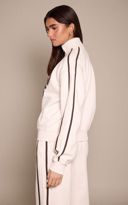 https://mediahub.prettylittlething.com/cnp2276_cream_xl_1