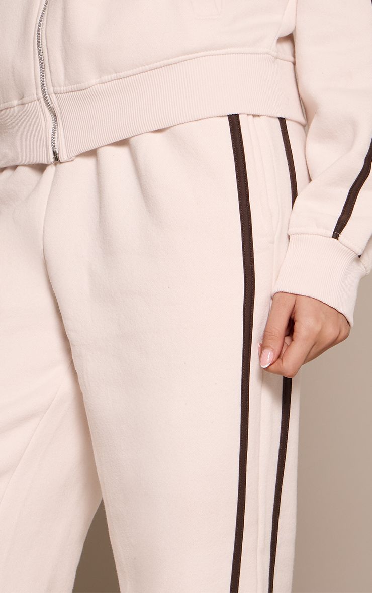 https://mediahub.prettylittlething.com/cnp2277_cream_xl_3