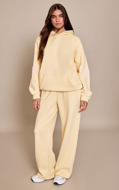 https://mediahub.prettylittlething.com/cnp2281_butter%20yellow_xl