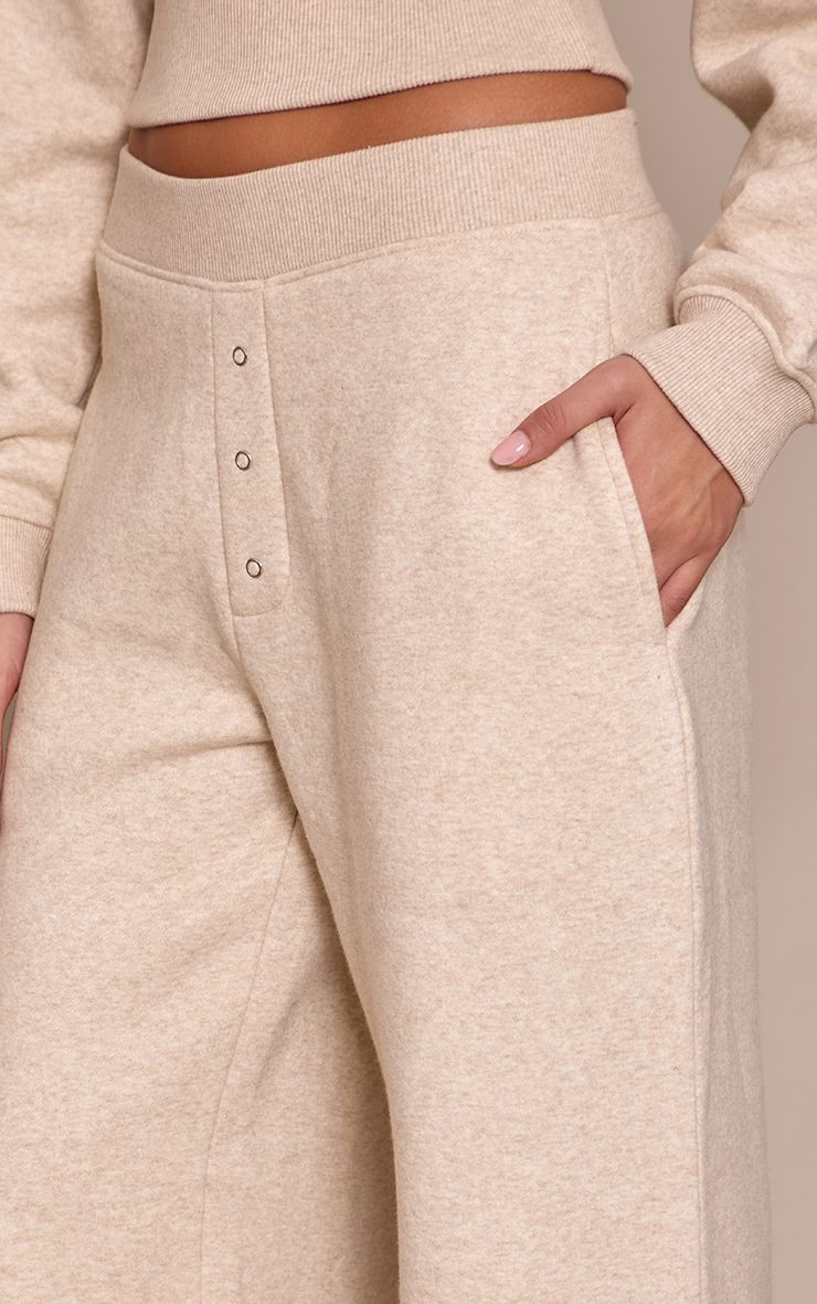 https://mediahub.prettylittlething.com/cnp2301_oatmeal_xl_3