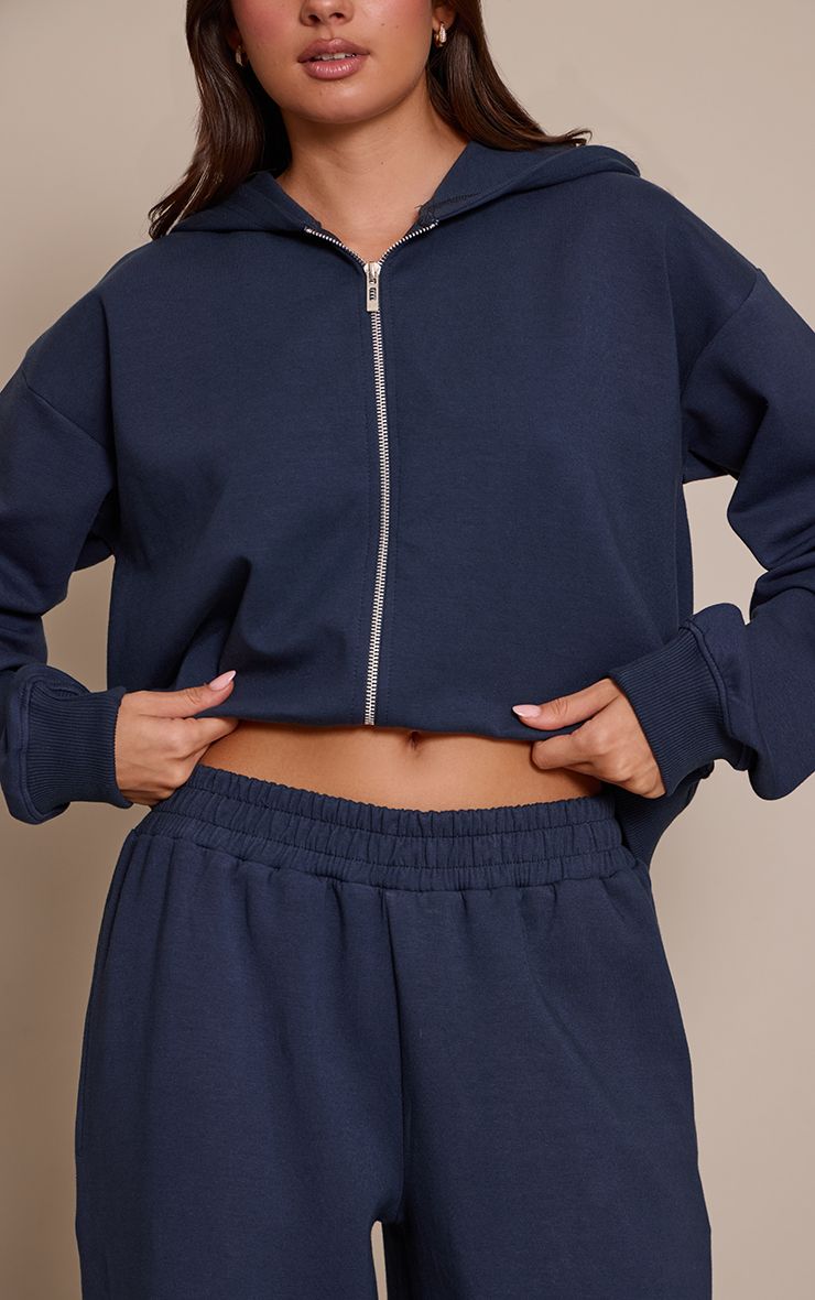 https://mediahub.prettylittlething.com/cnp2315_navy_xl_3