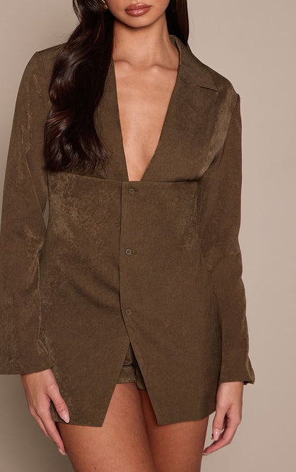 https://mediahub.prettylittlething.com/cnp2398_chocolate_xl_3