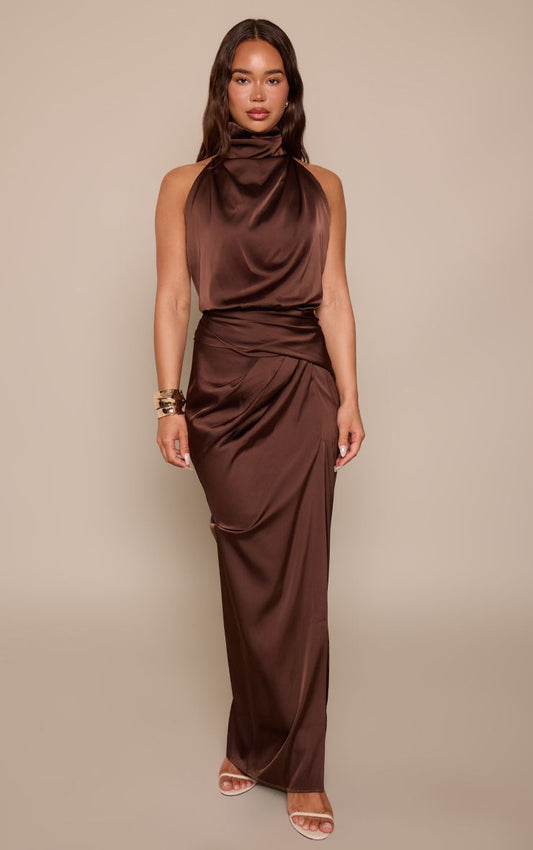 https://mediahub.prettylittlething.com/cnp2492_chocolate_xl