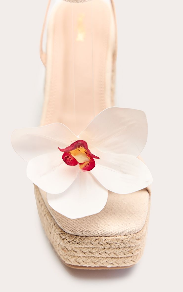 https://mediahub.prettylittlething.com/cnp2632_cream_xl_4