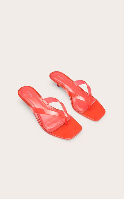 https://mediahub.prettylittlething.com/cnp2688_red_xl_2
