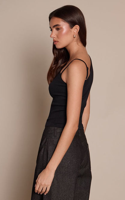 https://mediahub.prettylittlething.com/cnp2737_black_xl_1