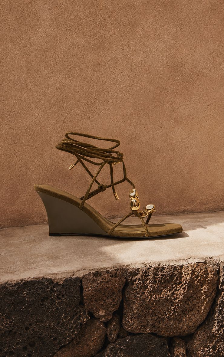 https://mediahub.prettylittlething.com/cnp2739_olive_xl