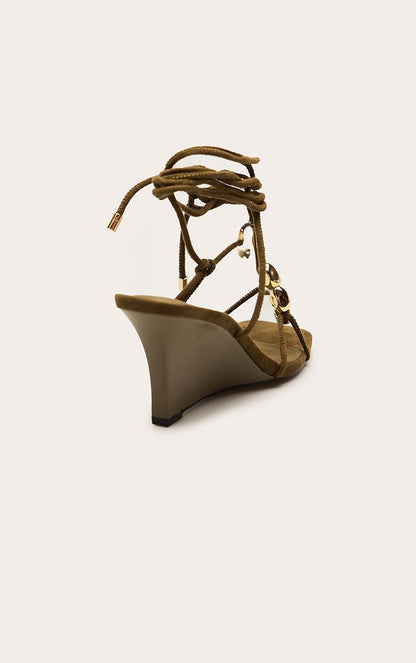 https://mediahub.prettylittlething.com/cnp2739_olive_xl_3