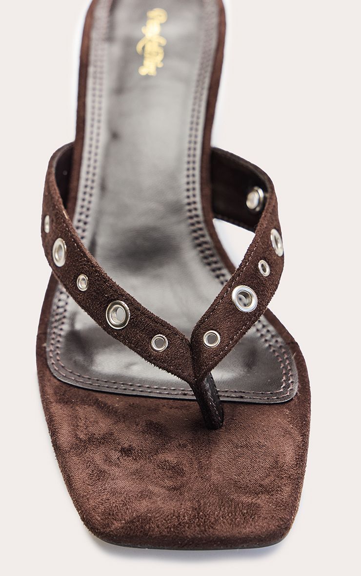https://mediahub.prettylittlething.com/cnp2742_chocolate_xl_4