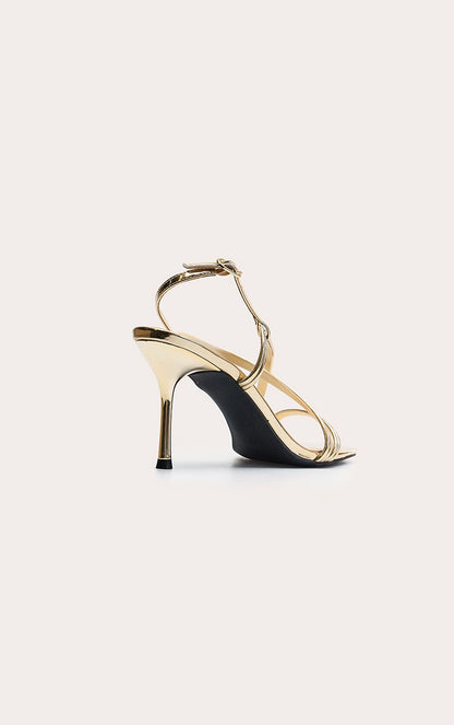 https://mediahub.prettylittlething.com/cnp2792_gold_xl_3