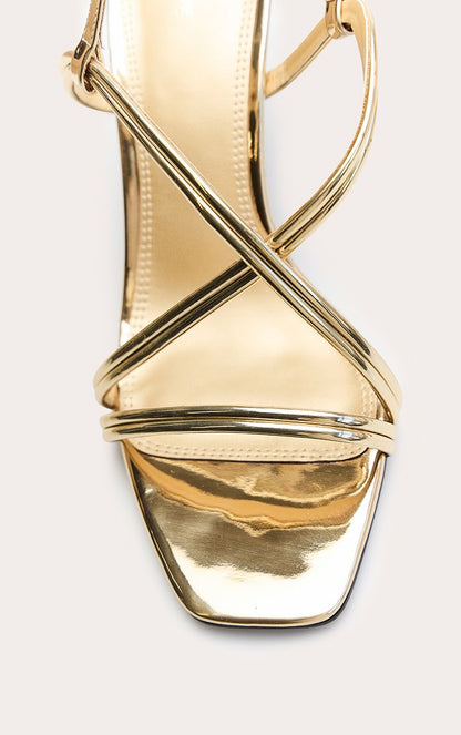 https://mediahub.prettylittlething.com/cnp2792_gold_xl_4