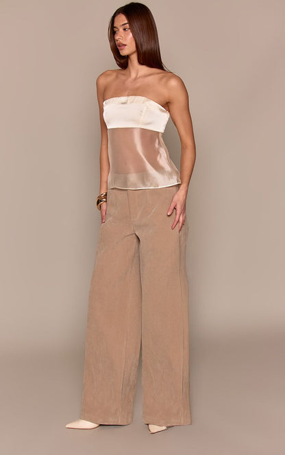 https://mediahub.prettylittlething.com/cnp2878_cream_xl_2