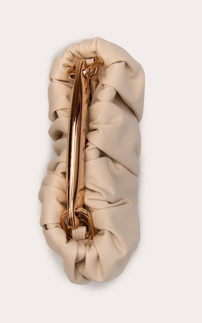 https://mediahub.prettylittlething.com/cnp2925_cream_xl_2