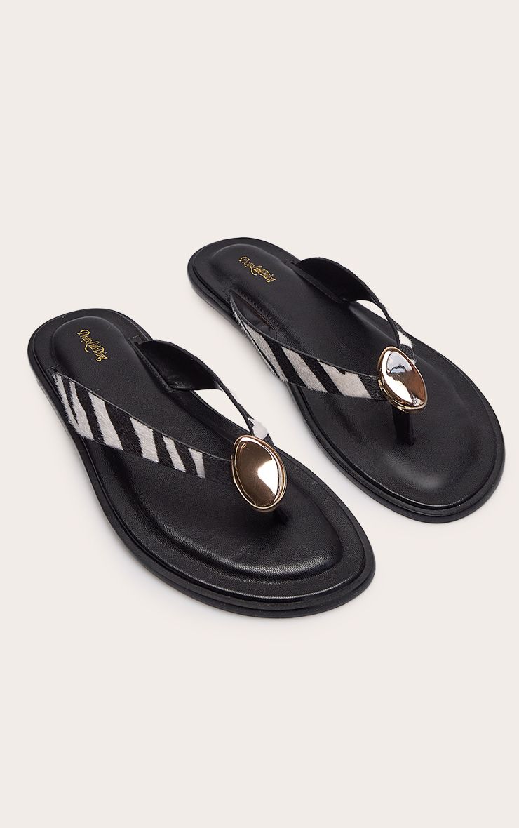https://mediahub.prettylittlething.com/cnp2951_zebra_xl_2