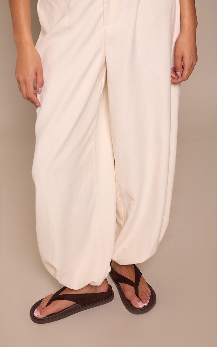 https://mediahub.prettylittlething.com/cnp2954_chocolate_xl