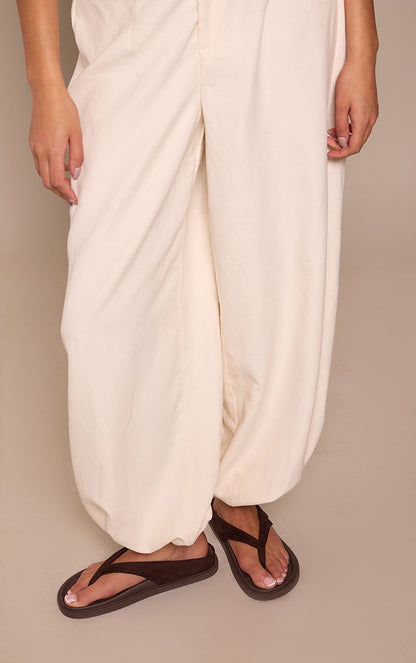 https://mediahub.prettylittlething.com/cnp2954_chocolate_xl