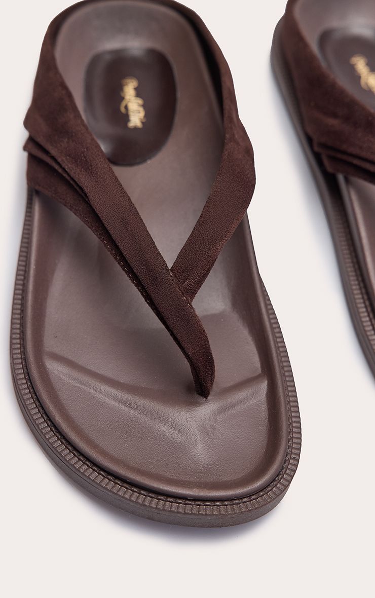 https://mediahub.prettylittlething.com/cnp2954_chocolate_xl_4