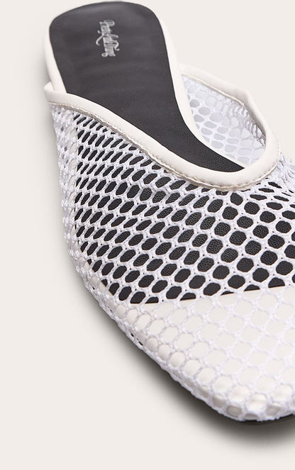 https://mediahub.prettylittlething.com/cnp2978_white_xl_4