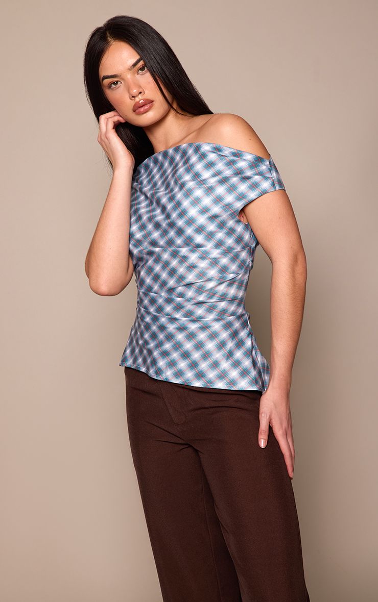 https://mediahub.prettylittlething.com/cnp3005_blue_xl_3