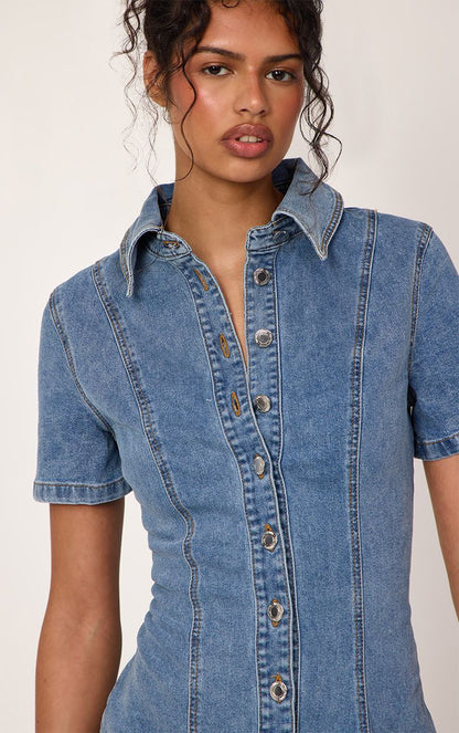https://mediahub.prettylittlething.com/cnp3188_mid%20blue%20wash_xl_3
