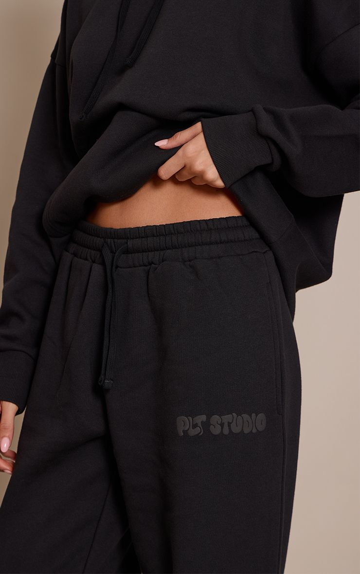 https://mediahub.prettylittlething.com/cnp3326_black_xl_3