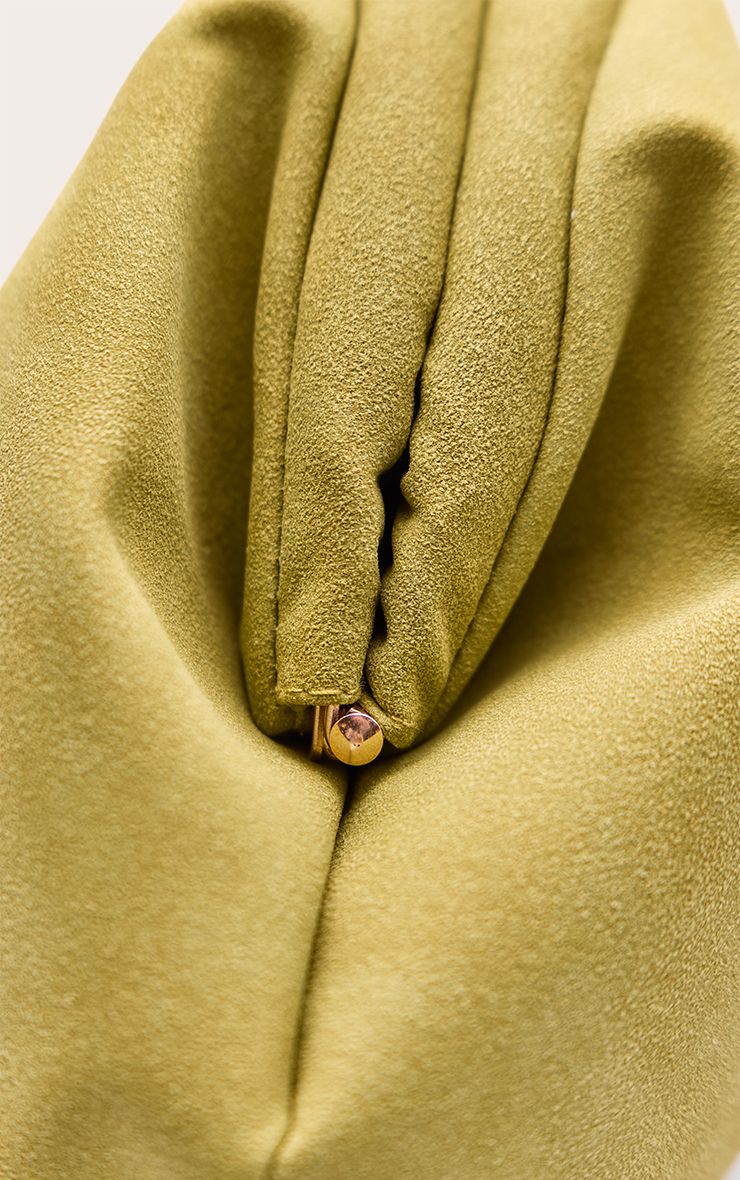 https://mediahub.prettylittlething.com/cnp3362_olive_xl_4