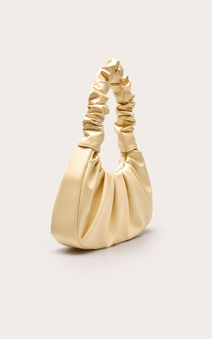 https://mediahub.prettylittlething.com/cnp3369_butter%20yellow_xl_2