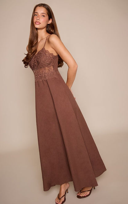 https://mediahub.prettylittlething.com/cnp3378_chocolate_xl_2