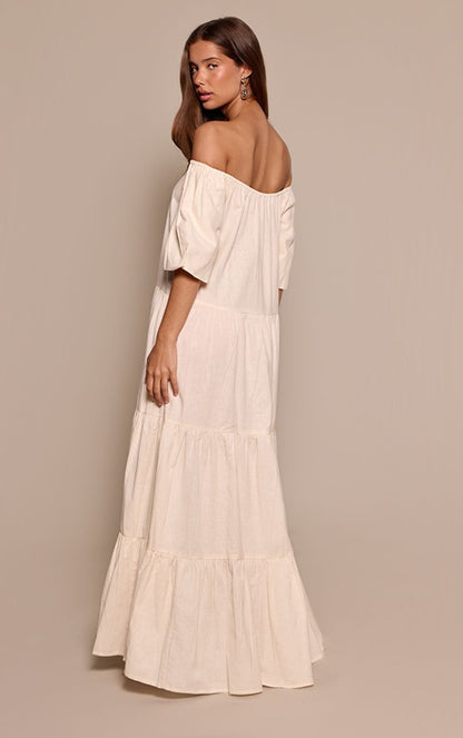 https://mediahub.prettylittlething.com/cnp3386_Cream_xl_1