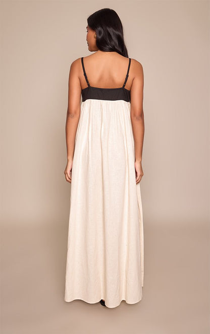 https://mediahub.prettylittlething.com/cnp3395_black_xl_1